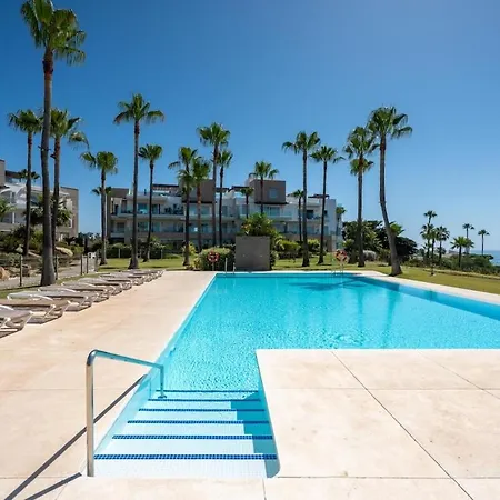 Horizon Frontline 2br With Terrace & Garage Estepona